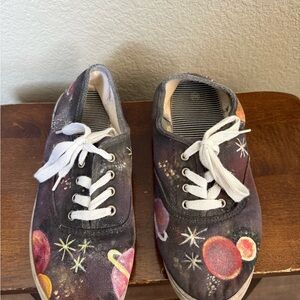 Cosmic Print Women’s Sneakers with White Laces